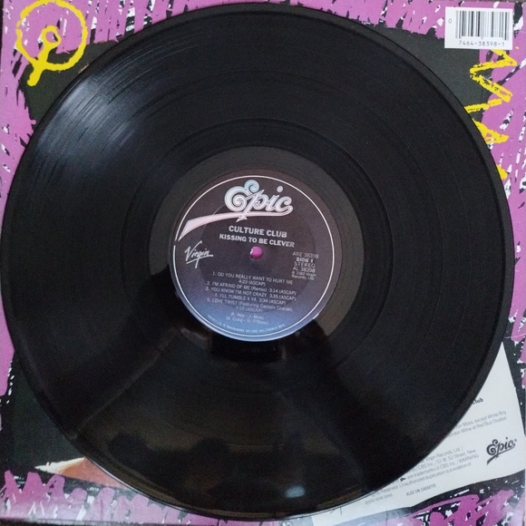 Culture Club "Kissing to be Clever" Vintage Vinyl Record - Picture 4 of 6